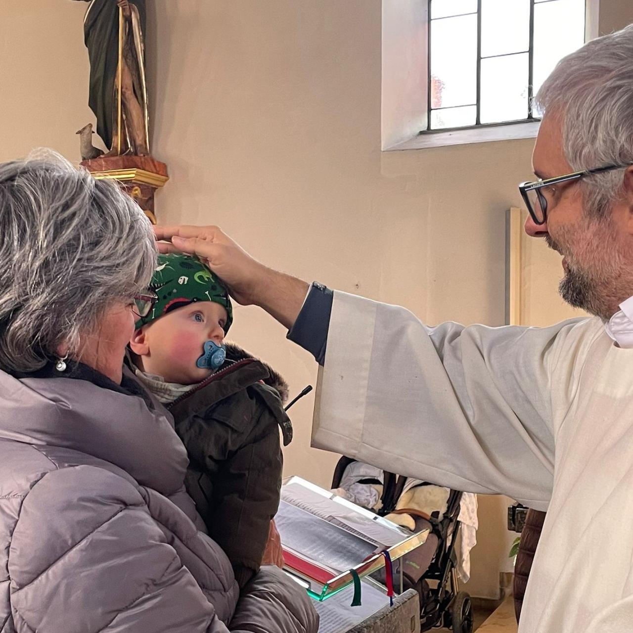 Kindersegnung Andreas und Pastoralassistent
